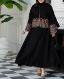 کت دامن مشکی گلدوزی